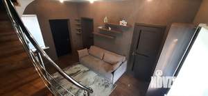 Дом 200м&sup2;, 2-этажный, на длительный срок, 