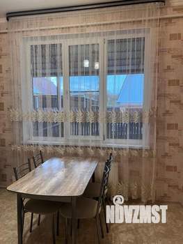 Таунхаус 120м², 2-этажный, на длительный срок, 