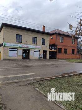 Дом 240м&sup2;, 2-этажный, на длительный срок, 