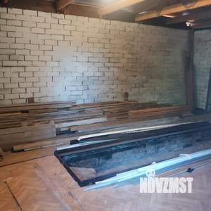 Дом 70м², 2-этажный, на длительный срок, 