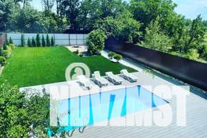 Дом 150м&sup2;, 2-этажный, посуточно, 