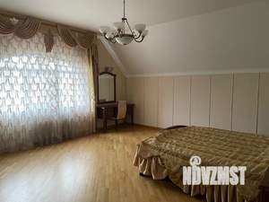 Дом 300м&sup2;, 2-этажный, посуточно, 