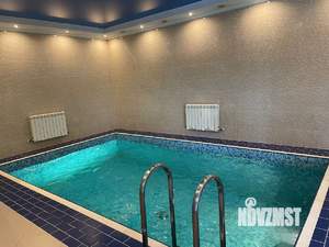 Дом 300м&sup2;, 2-этажный, посуточно, 