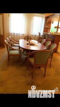 Дом 250м&sup2;, 2-этажный, на длительный срок, 