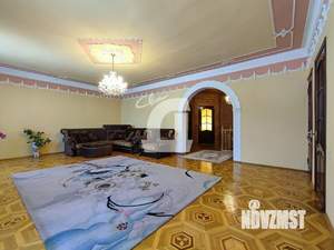 Дом 320м², 2-этажный, на длительный срок, 
