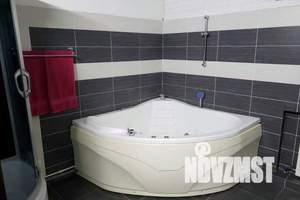 Дом 250м&sup2;, 3-этажный, посуточно, 