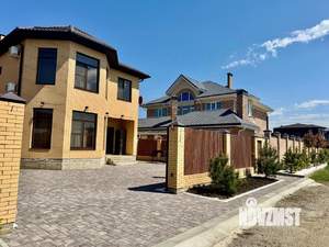 Дом 135м&sup2;, 2-этажный, на длительный срок, 