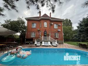 Дом 600м&sup2;, 4-этажный, посуточно, 