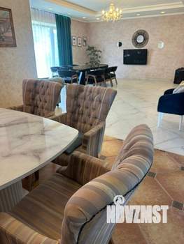 Дом 350м&sup2;, 3-этажный, посуточно, 