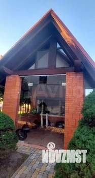 Дом 300м&sup2;, 2-этажный, посуточно, 