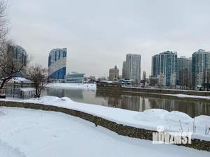 Дом 300м&sup2;, 2-этажный, посуточно, 