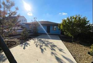 Дом 38м&sup2;, 2-этажный, на длительный срок, 