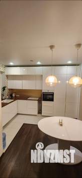 Дом 140м², 2-этажный, на длительный срок, 