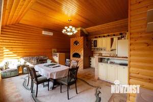 Дом 310м&sup2;, 3-этажный, на длительный срок, 