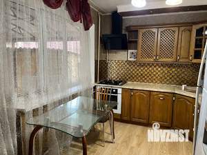 Дом 267м&sup2;, 2-этажный, на длительный срок, 