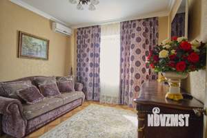 Коттедж 140м&sup2;, 2-этажный, на длительный срок, 