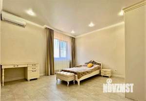 Дом 135м&sup2;, 2-этажный, на длительный срок, 