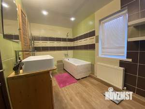 Дом 100м&sup2;, 1-этажный, на длительный срок, 