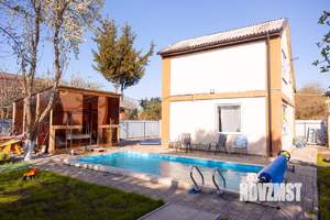 Дом 80м&sup2;, 2-этажный, посуточно, 