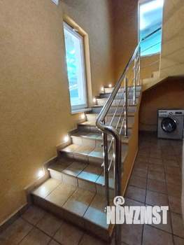 Дом 200м&sup2;, 2-этажный, посуточно, 