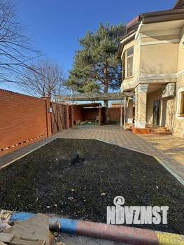 Дом 400м&sup2;, 2-этажный, на длительный срок, 