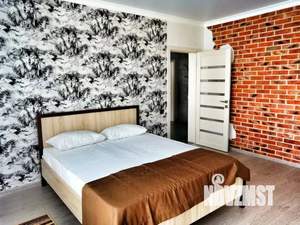 Дом 240м&sup2;, 2-этажный, посуточно, 