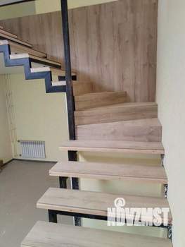 Дом 740м&sup2;, 3-этажный, на длительный срок, 