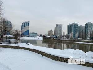 Дом 300м&sup2;, 2-этажный, посуточно, 