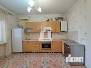 Дом 120м², 2-этажный, на длительный срок, 