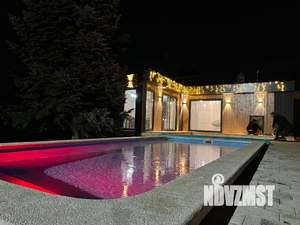 Дом 450м&sup2;, 3-этажный, посуточно, 