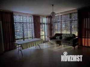 Дом 550м&sup2;, 3-этажный, посуточно, 