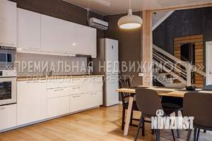 Дом 314м&sup2;, 2-этажный, на длительный срок, 