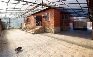 Дом 310м&sup2;, 3-этажный, на длительный срок, 