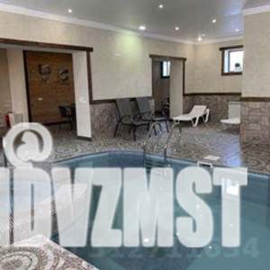 Дом 460м&sup2;, 2-этажный, посуточно, 