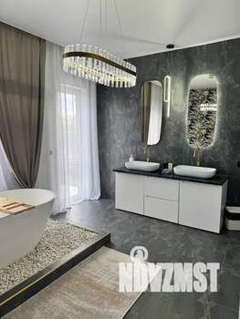 Дом 240м², 2-этажный, посуточно, 