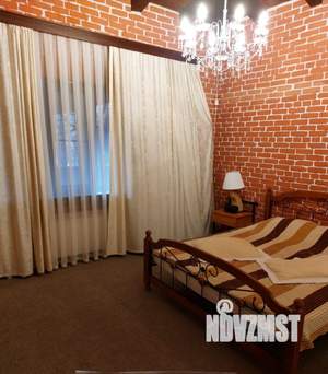 Дом 250м&sup2;, 2-этажный, посуточно, 