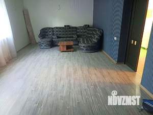 Дом 200м&sup2;, 2-этажный, на длительный срок, 