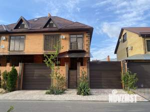 Дом 507м&sup2;, 4-этажный, посуточно, 