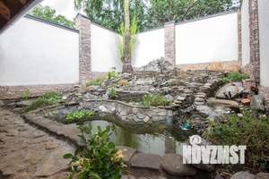 Дом 700м&sup2;, 2-этажный, посуточно, 