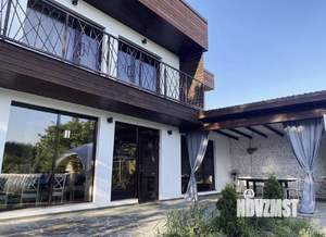 Дом 150м², 2-этажный, посуточно, 