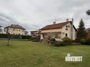 Дом 243м&sup2;, 2-этажный, на длительный срок, 