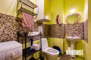 Дом 200м&sup2;, 2-этажный, на длительный срок, 