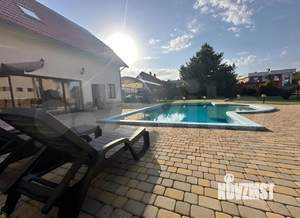 Дом 300м&sup2;, 2-этажный, посуточно, 