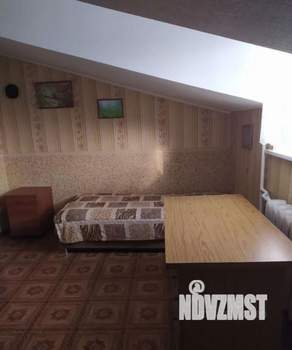 Дом 100м&sup2;, 3-этажный, на длительный срок, 