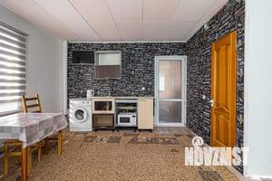 Дом 40м&sup2;, 2-этажный, посуточно, 