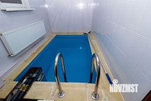 Дом 310м&sup2;, 3-этажный, на длительный срок, 