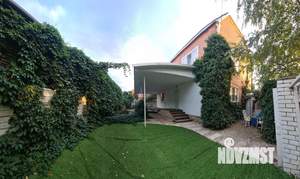 Коттедж 200м&sup2;, 2-этажный, на длительный срок, 