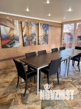 Дом 200м&sup2;, 2-этажный, посуточно, 