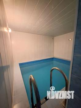 Дом 350м&sup2;, 3-этажный, посуточно, 