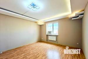 Дом 375м&sup2;, 3-этажный, на длительный срок, 